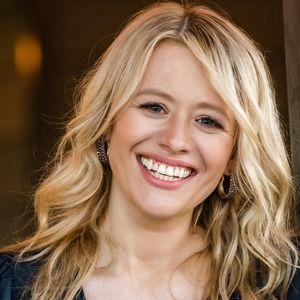 Meet your Posher, Nikki